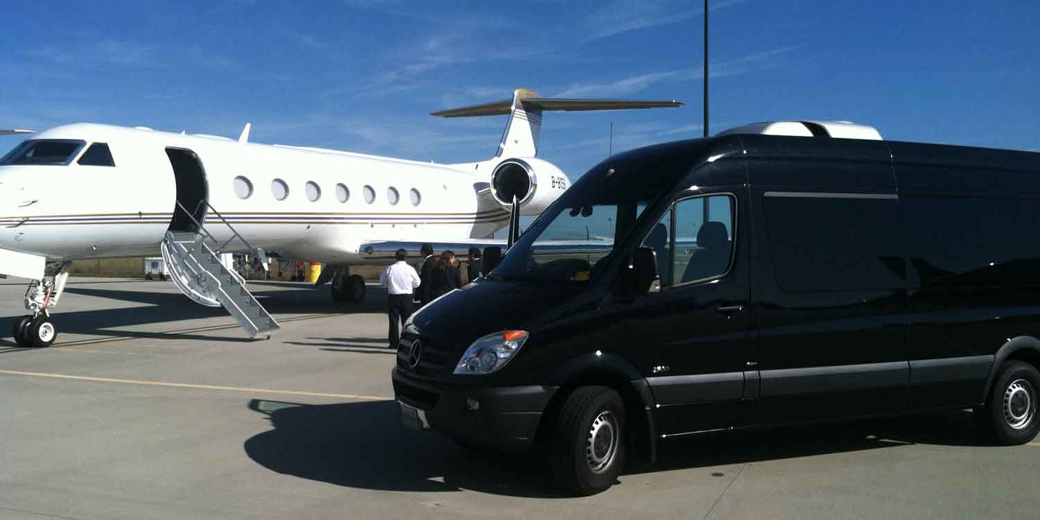 airport limo brisbane